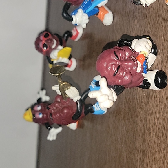 California Raisins - Picture 3 of 6